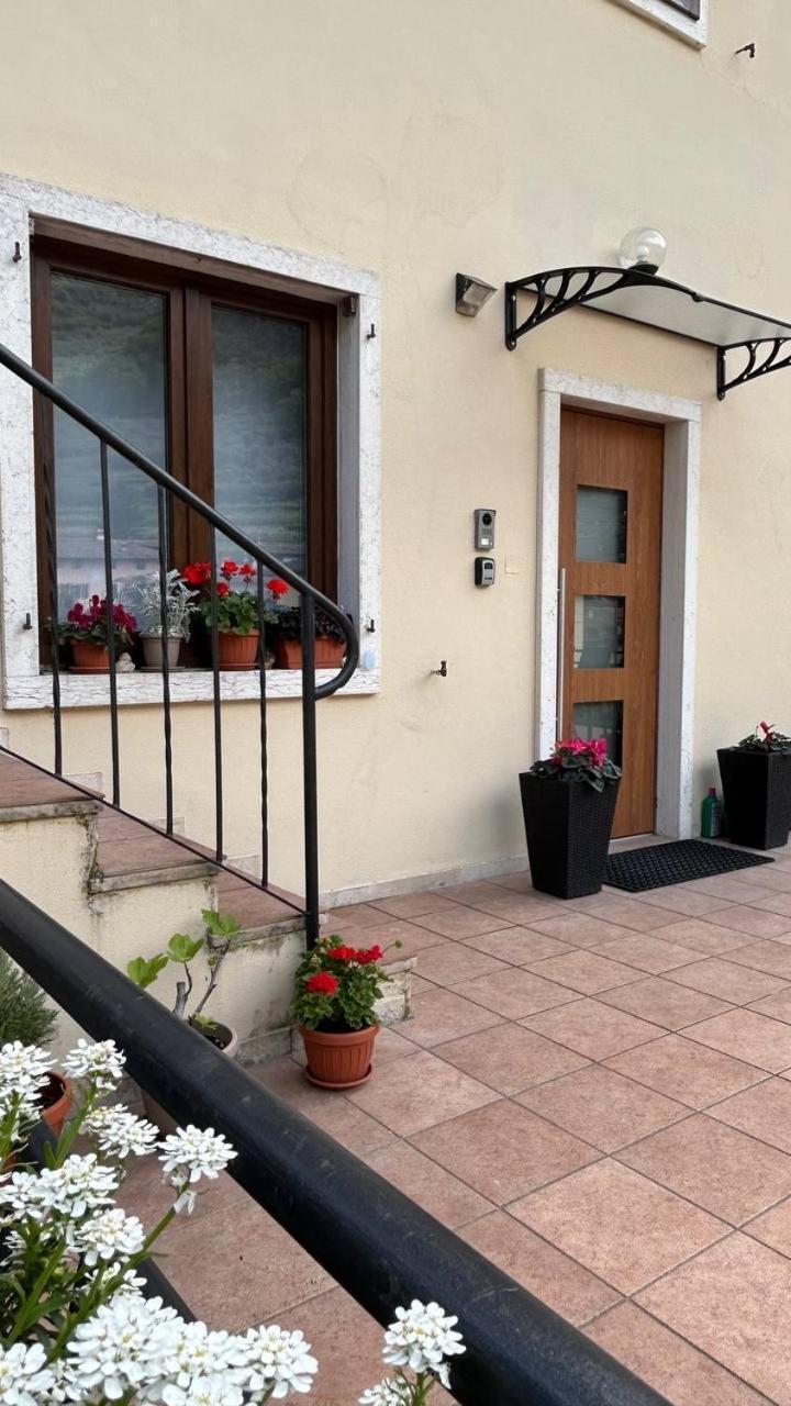 Garda View Apartment Тенно Екстер'єр фото